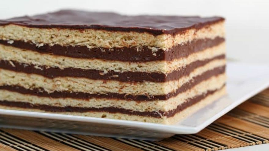 Receita de torta de biscoito |  A melhor receita de biscoito e bolo de chocolate 