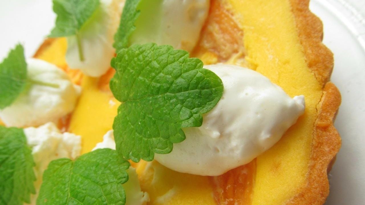 Sobremesa sem culpa: é assim que você pode preparar um delicioso bolo de kiwi com iogurte 